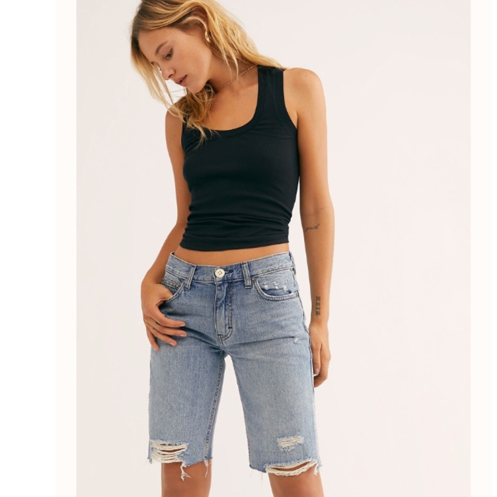 Free people Caroline distressed Denim shorts